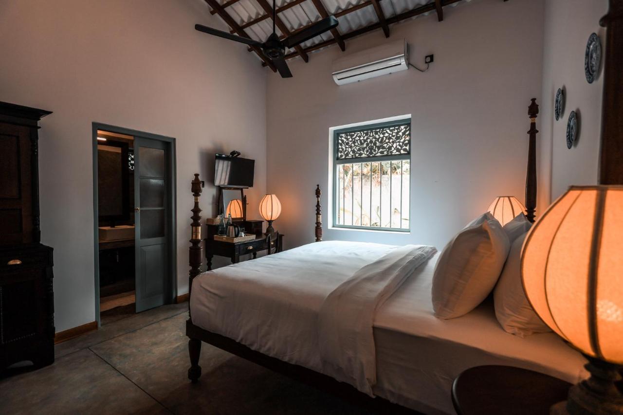 Hotel Moi Talpe By Dbi Extérieur photo