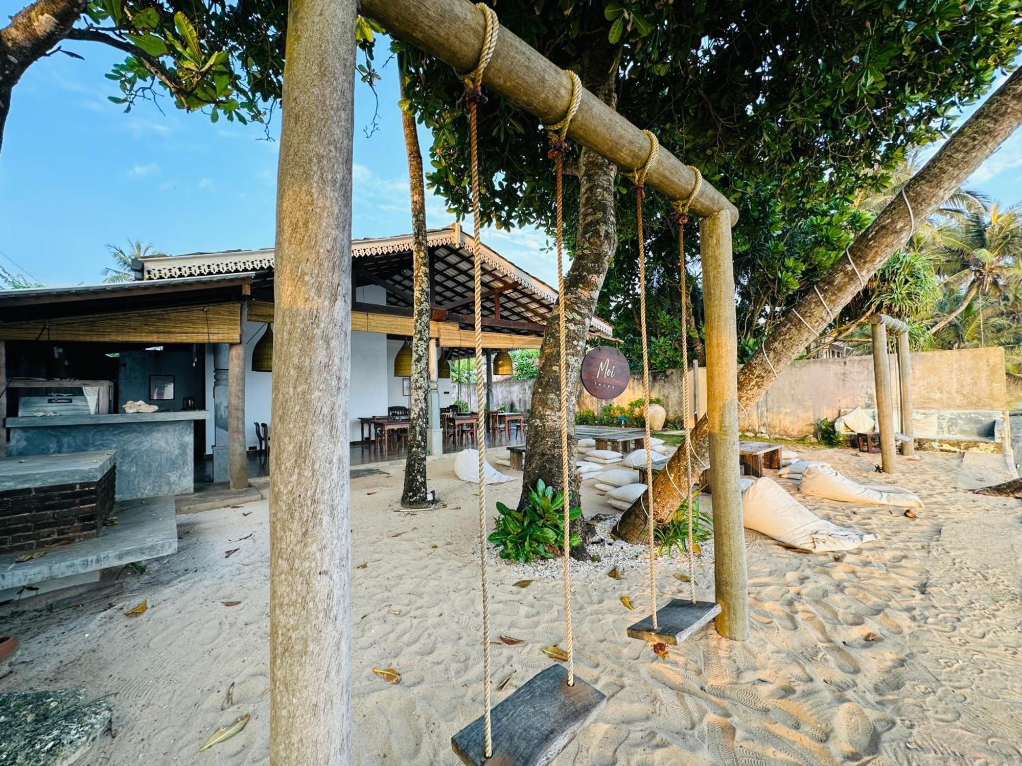 Hotel Moi Talpe By Dbi Extérieur photo
